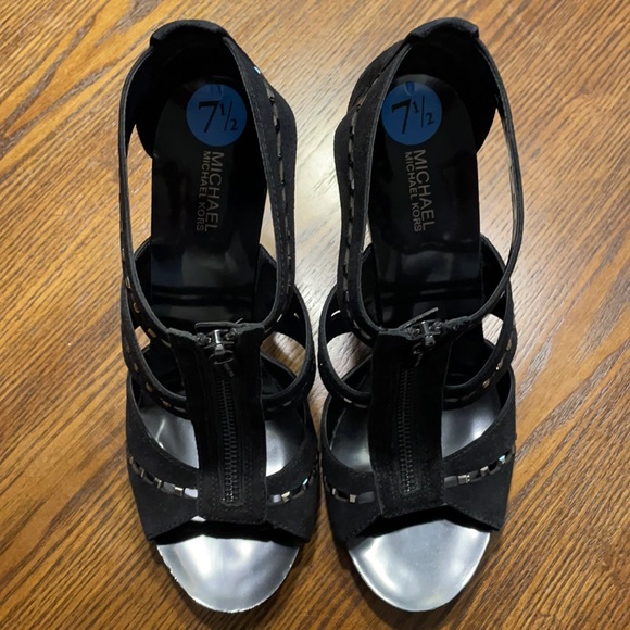 Michael Kors black heels - Picture 7 of 12